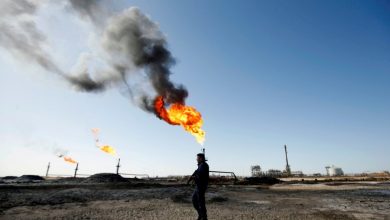 صورة العراق يعلن تسجيل أعلى إيرادات شهرية لبيع النفط منذ 50 عاماً